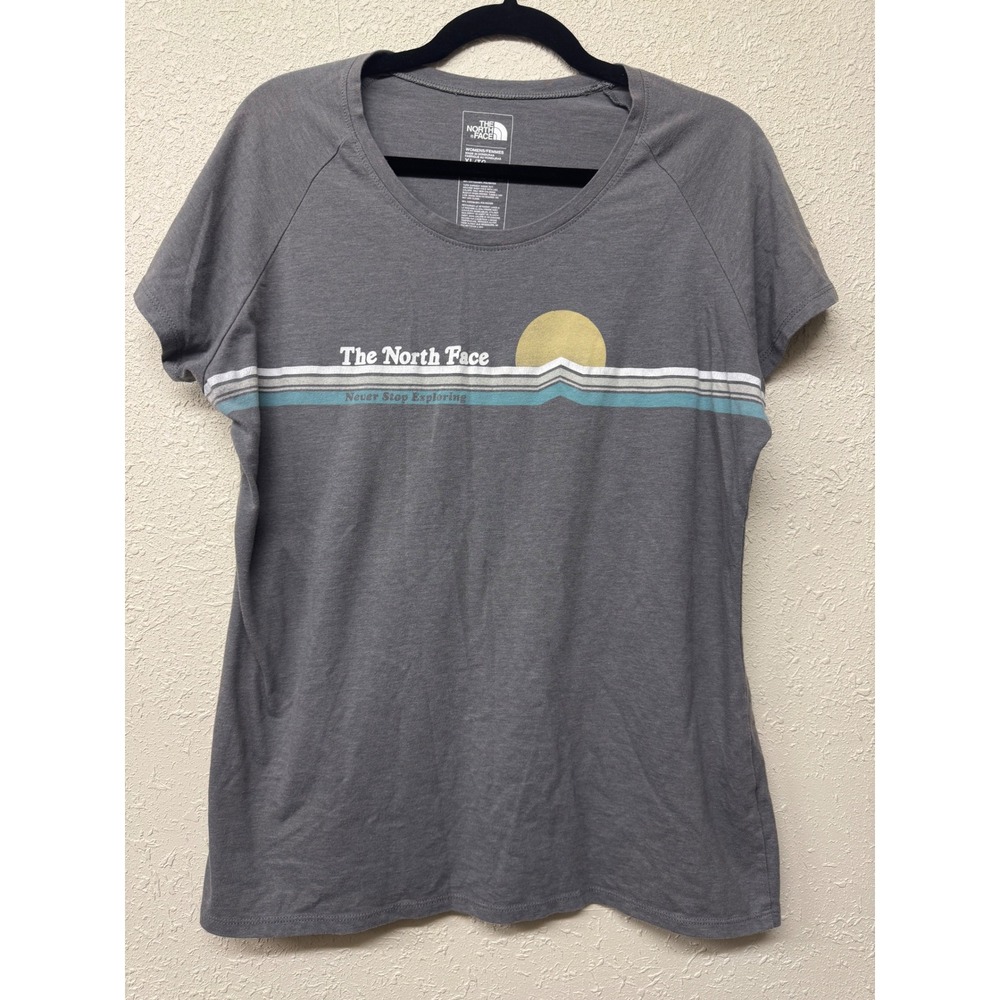 The North Face Womens XL Slim Fit Gray Graphic Tee Never Stop Exploring Shirt